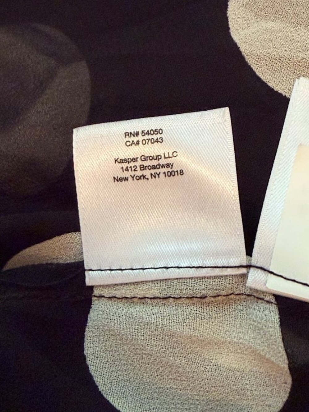 ANNE KLEIN Sheer Chiffon Ruana Open Front Black and White Polka Dot - 3x - Picture 12 of 15
